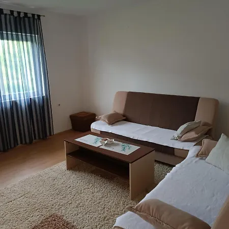 Kuca Za Odmor Una-mia *